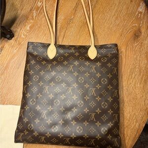 Louis Vuitton Brown Monogram Canvas Tote with Natural Vachetta Handles